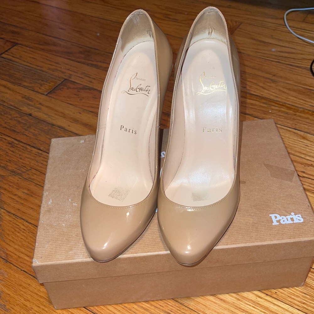 Authentic Christian Louboutin size 39.5 “Elisa”